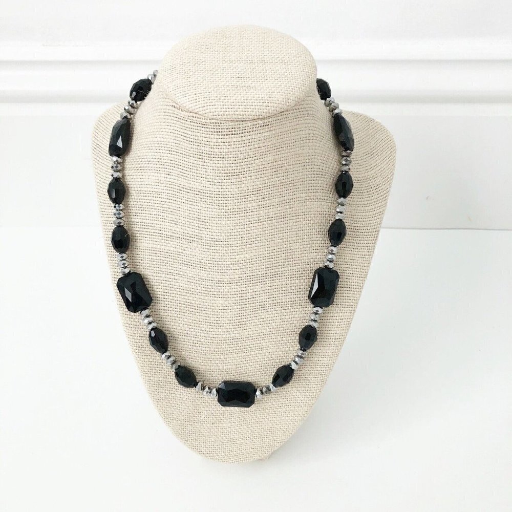 NWT Genuine Czech Crystal Beaded Necklace Black Silver